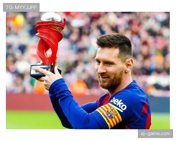 库杜斯闪耀英超,助新东家强势崛起引球迷热议 库杜斯闪耀英超,助新东家强势崛起引球迷热议