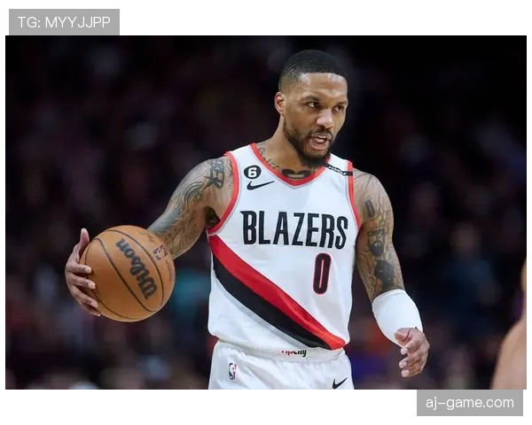 看到达米安·利拉德的生活照我懵了，训练像修行，花钱像随手刷卡